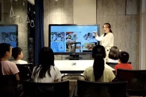 学到了（垃圾分类房）居民自制课件助力社区垃圾分类，社区垃圾分类小课堂，社区垃圾分类手工活动，(图1)