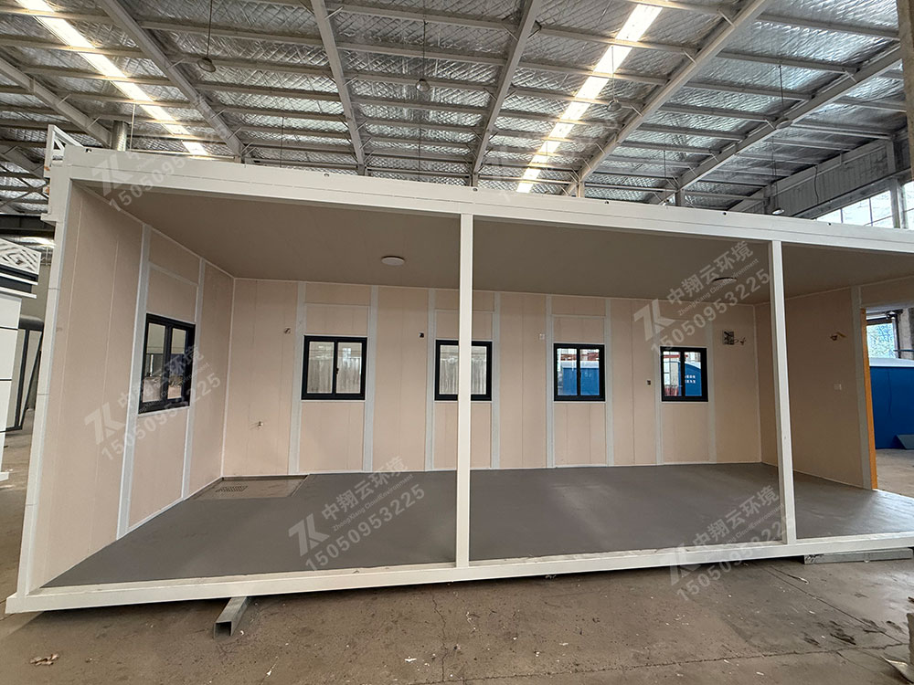 智能垃圾分类房